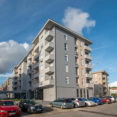 Apartment Nyc With Garage *