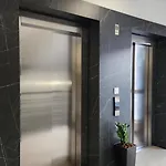 Nyc With Garage Διαμέρισμα